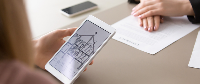 Bookings table showing linked customer name, service, auto-calculated end time, and locked price