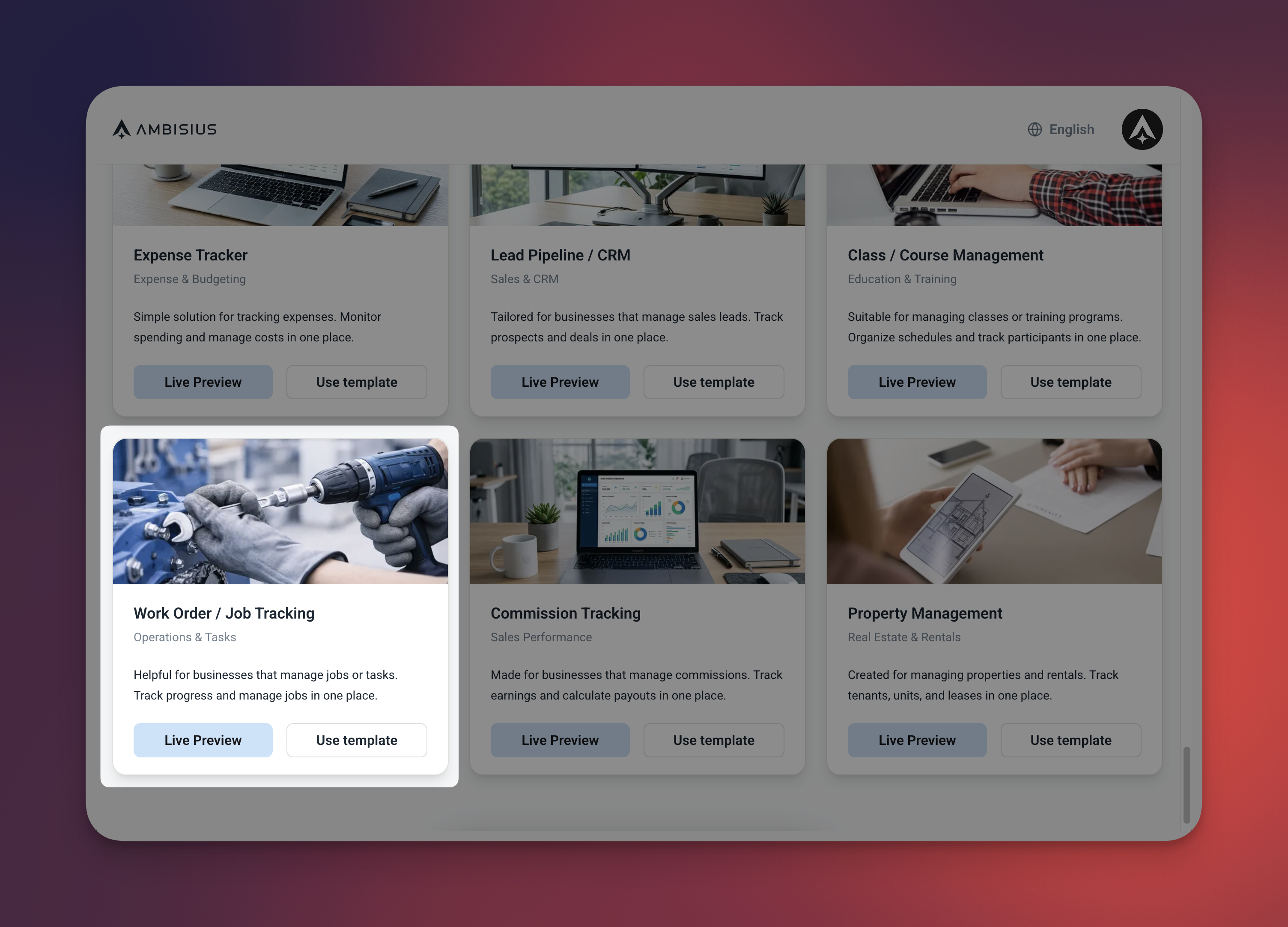 Halaman analitik aplikasi pesanan kerja menunjukkan grafik garis untuk pekerjaan dari waktu ke waktu, grafik lingkaran untuk pekerjaan berdasarkan status, grafik batang untuk pekerjaan berdasarkan prioritas, dan metrik total pendapatan