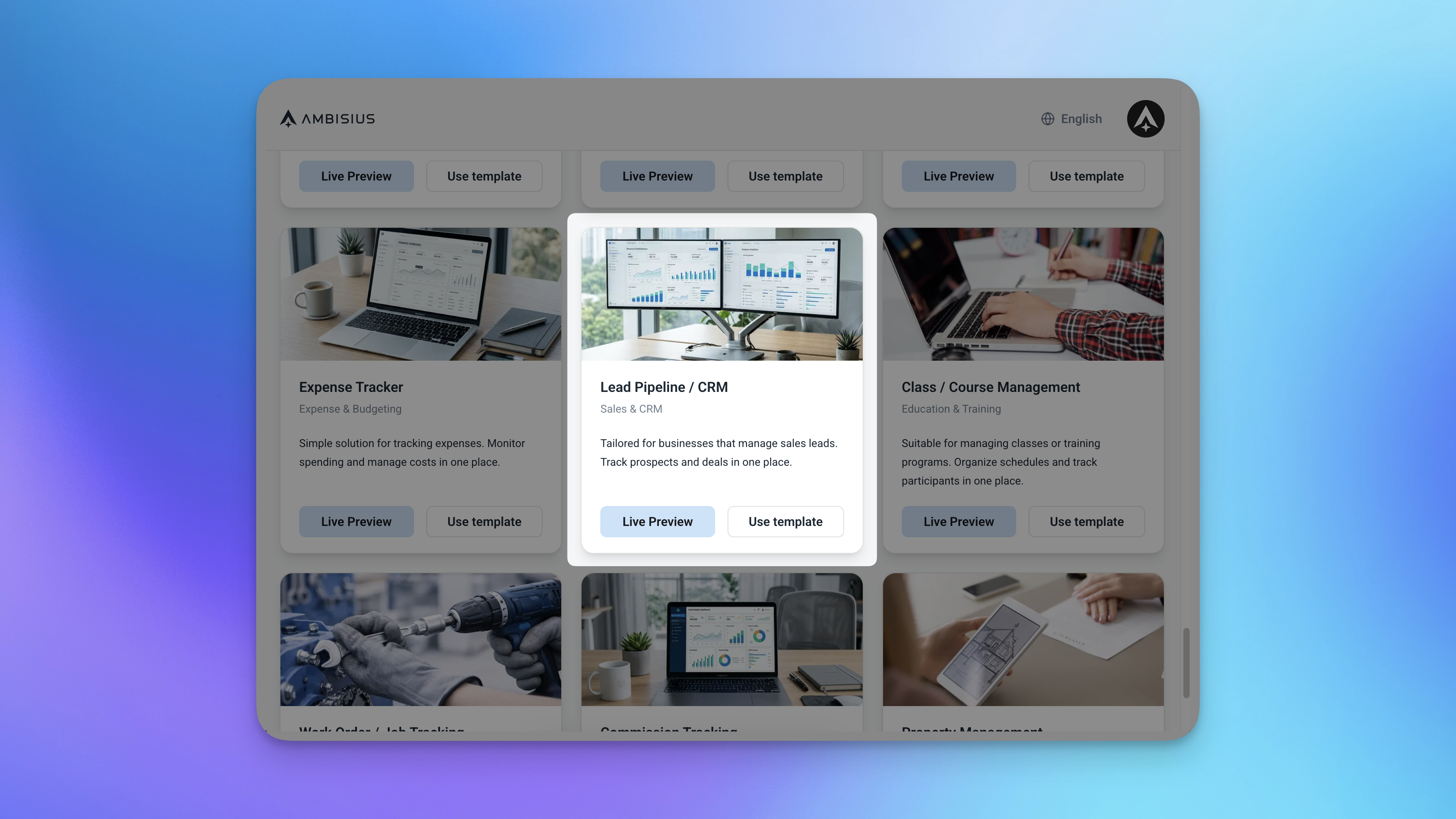 Katalog template Ambisius menunjukkan kartu template Pipeline Penjualan dan CRM dengan pratinjau dan tombol aktifkan